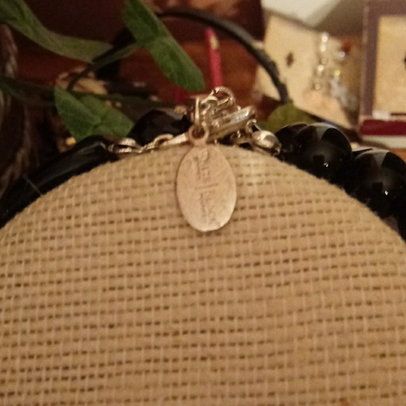 Macys white house chocker - Picture 2 of 8